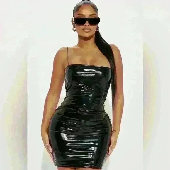 NWT Secrets Womens Patent Leather Bodycon Dress with Spaghetti Straps Size Large - Picture 2 of 9